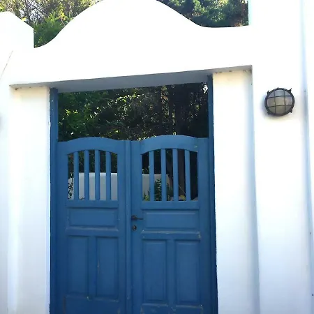 Cozy & Comfy With Sea View In Chora דירה *