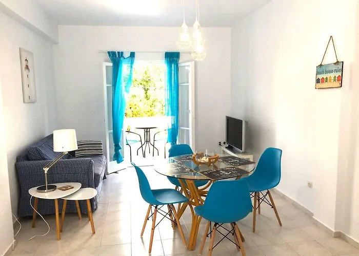 Cozy & Comfy With Sea View In Chora *